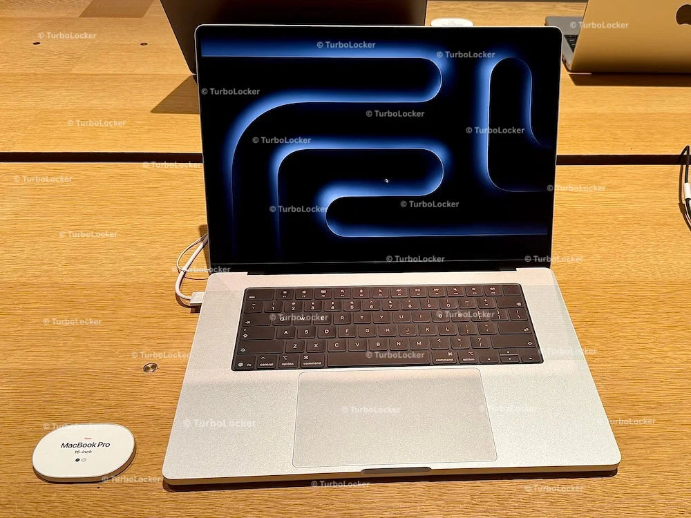 16 Inch MacBook Pro With M5 Chip On Display