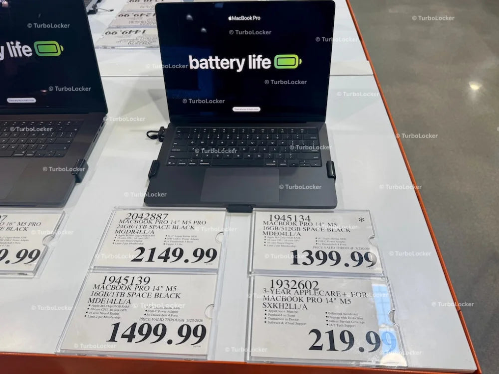 Apple M5 MacBook Pro Display