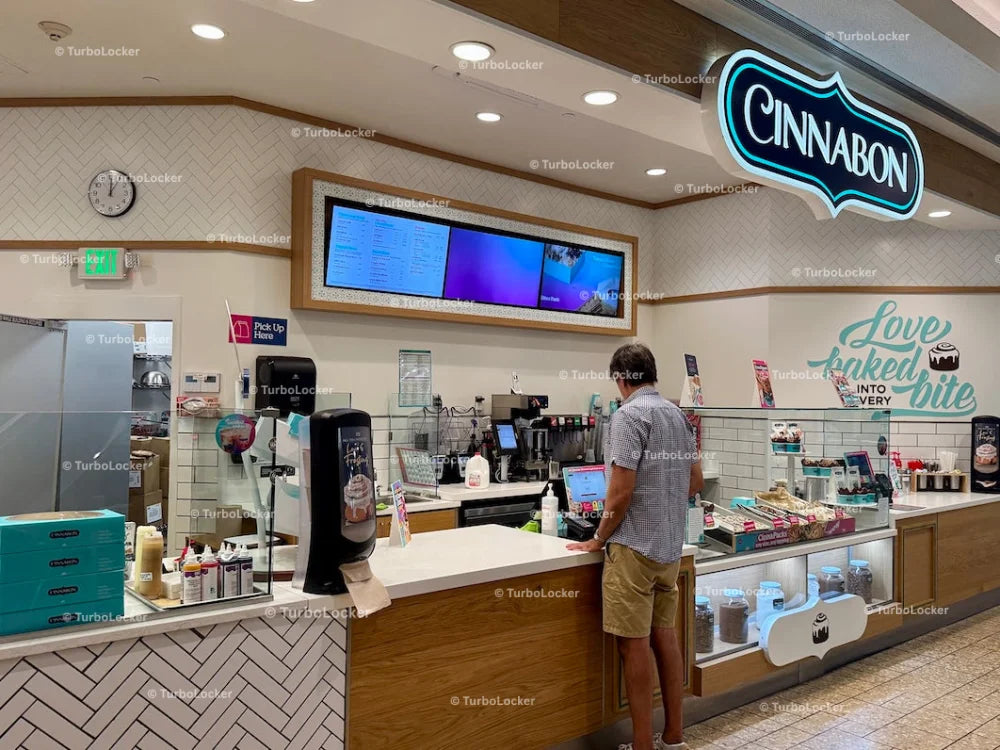 Cinnabon Store Exterior