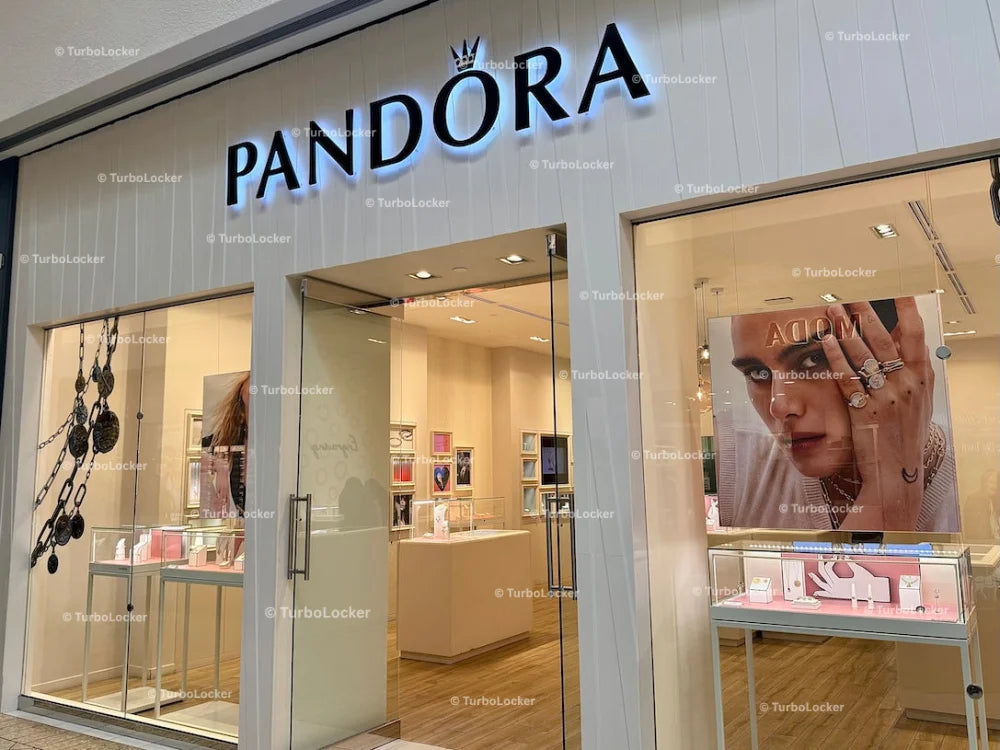 Pandora Mall Storefront