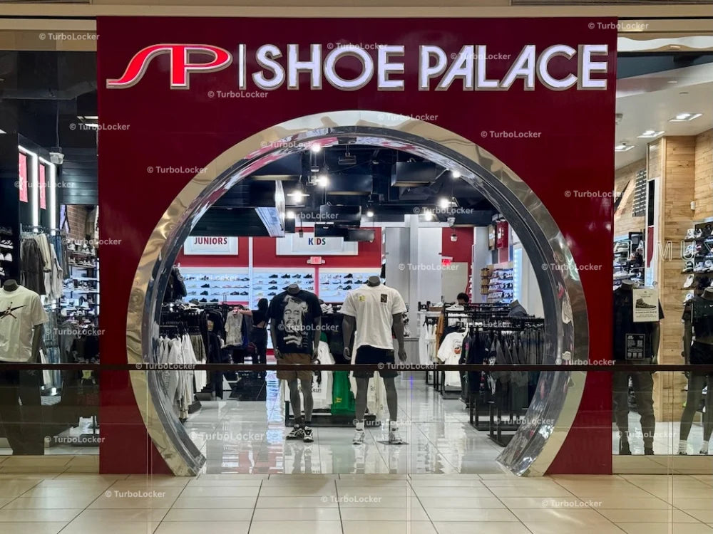 SP Shoe Palace Sign And Store Entrance