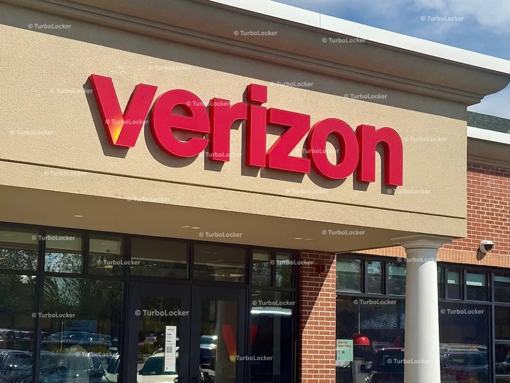 Verizon Store Exterior